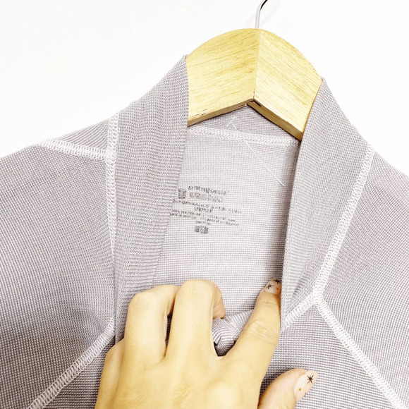 Patagonia Gray and Pink Long Sleeve Top - Picture 4 of 6